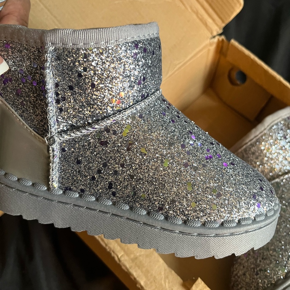 Children’s boots